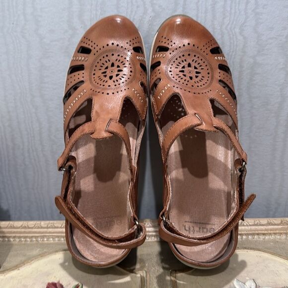 Earth Origins Kara Curie Closed Toe Leather Sandals Brown Women’s Sz 10 - Picture 11 of 13